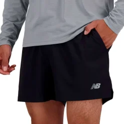 PANTALON CORTO NEW BALANCE AC LINED 5"